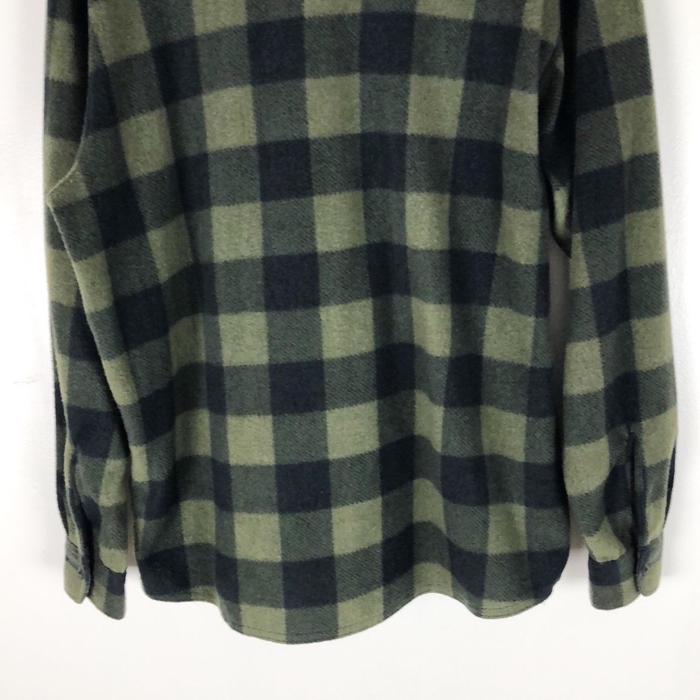 Wrangler Men's Dark Green Plaid Fleece Shacket - Picture 7 of 8
